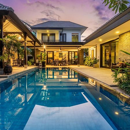 Kejora 12 Beachfront 3 Bedroom Luxe Villa Sanur Esterno foto
