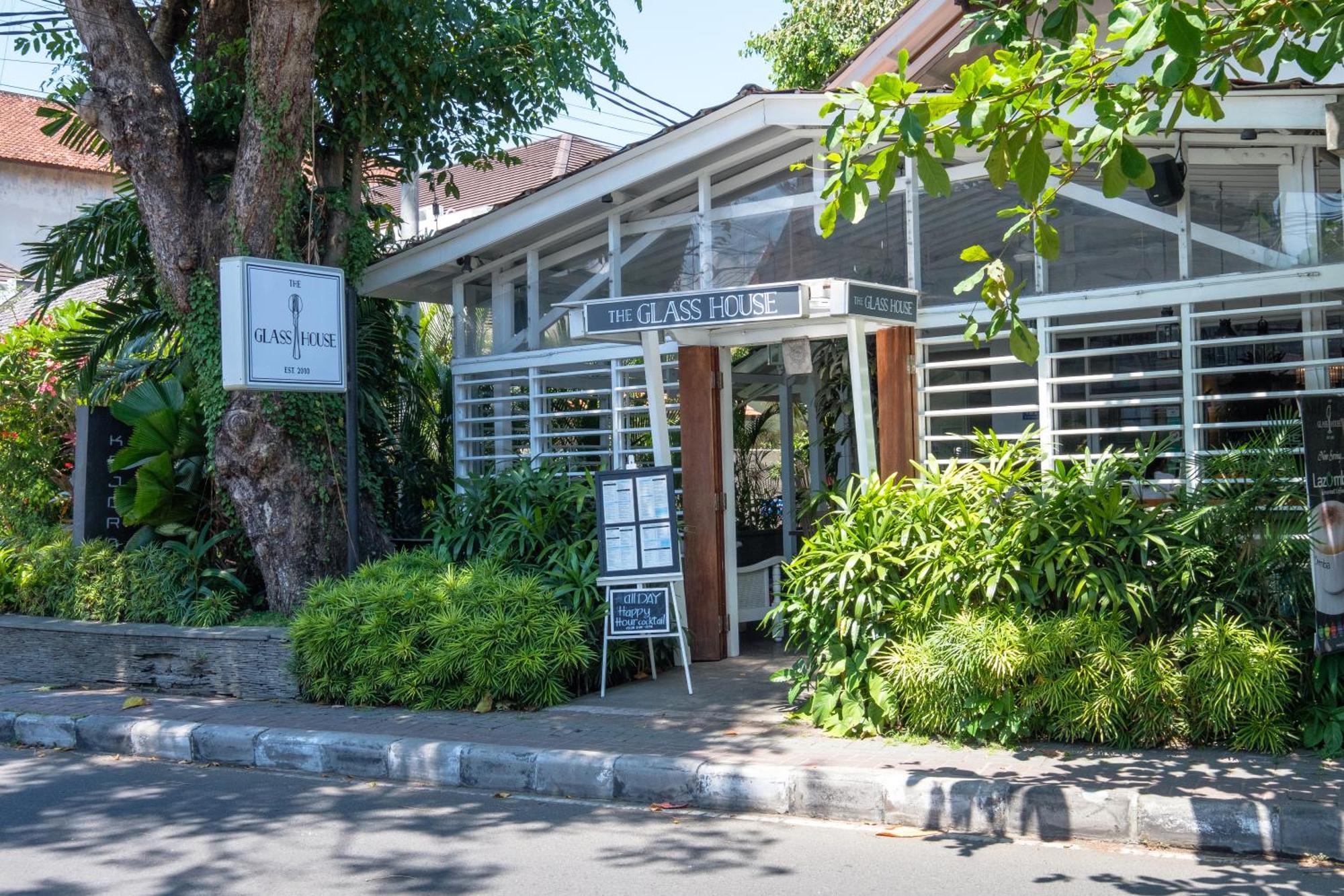 Kejora 12 Beachfront 3 Bedroom Luxe Villa Sanur Esterno foto